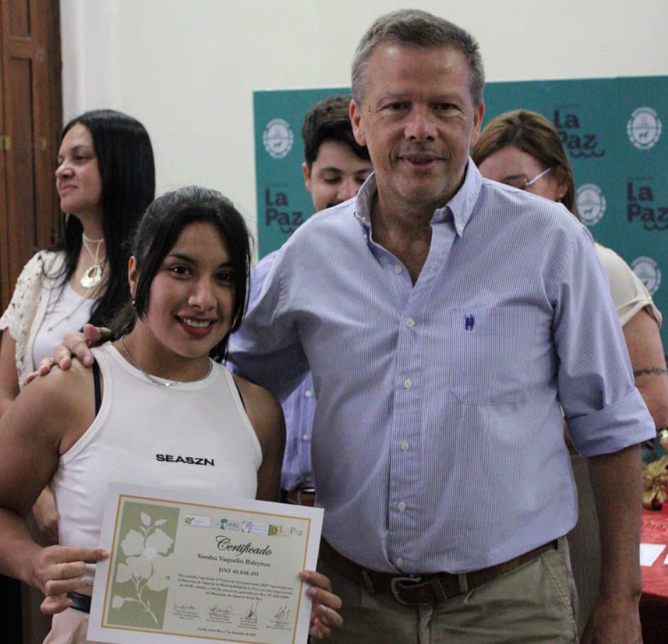 Entrega de certificados del Curso de Inmunización en La Paz